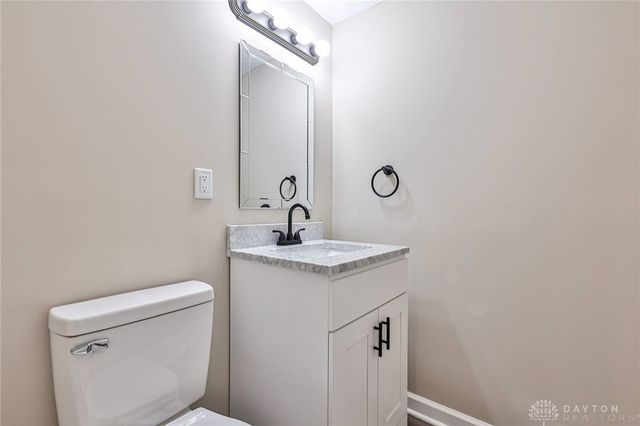 504 Kenridge Drive, Middletown, OH 45042