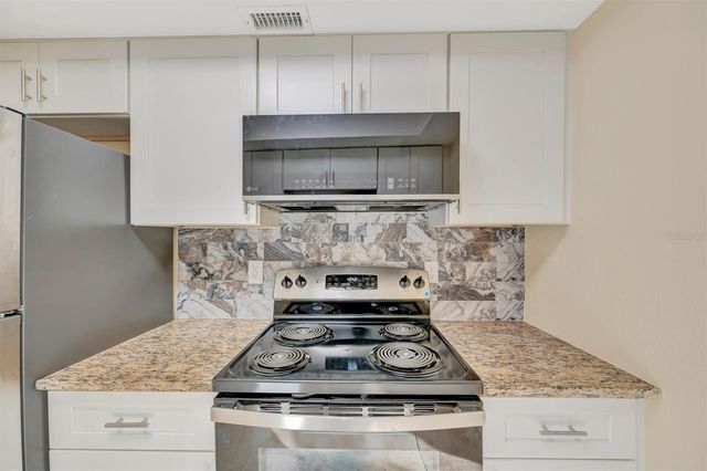 11412 8TH ST N AVENUE N 1007, St Petersburg, FL 33716