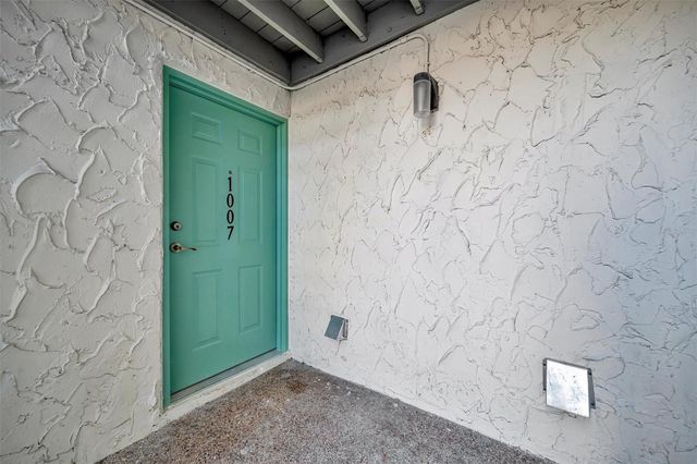 11412 8TH ST N AVENUE N 1007, St Petersburg, FL 33716