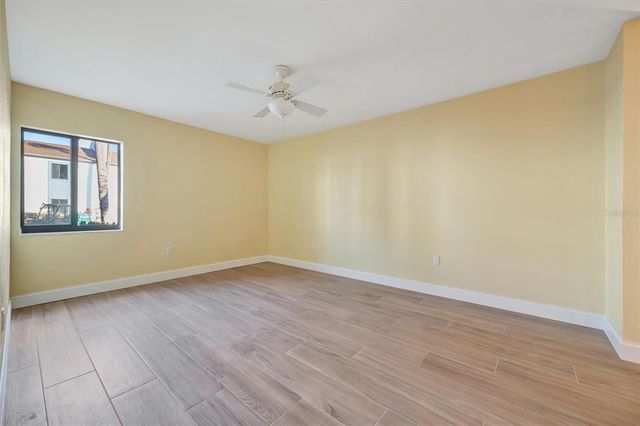 11412 8TH ST N AVENUE N 1007, St Petersburg, FL 33716