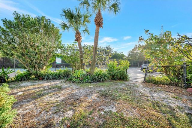 11412 8TH ST N AVENUE N 1007, St Petersburg, FL 33716