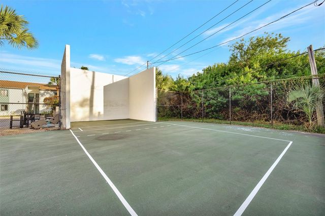 11412 8TH ST N AVENUE N 1007, St Petersburg, FL 33716