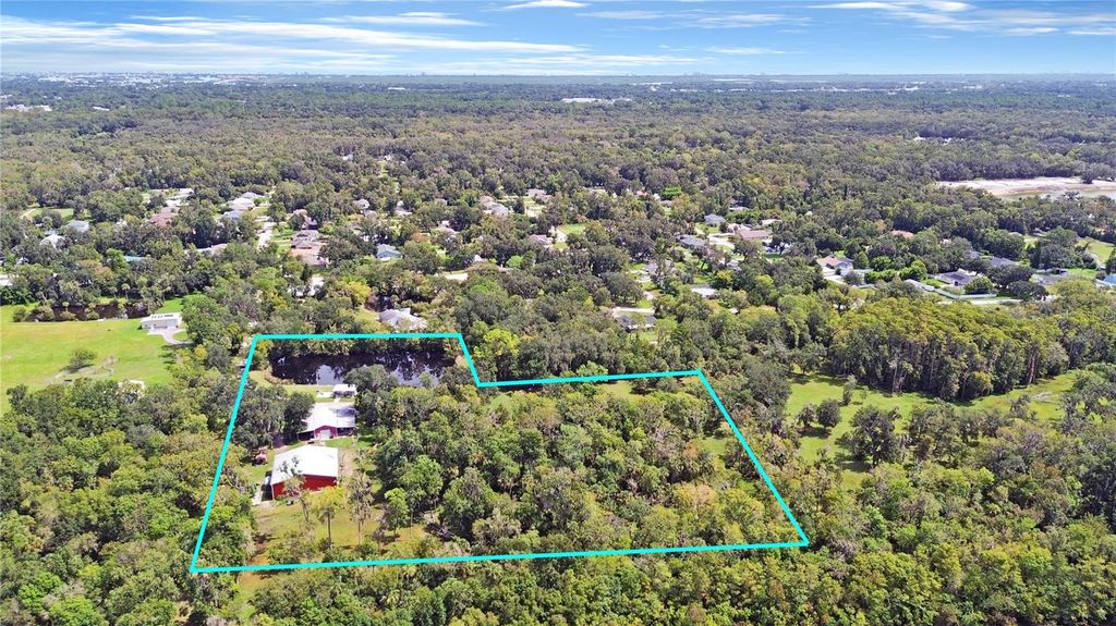 Image 3 of property listing at 2310 DOSTER DRIVE, New Smyrna Beach, FL 32168