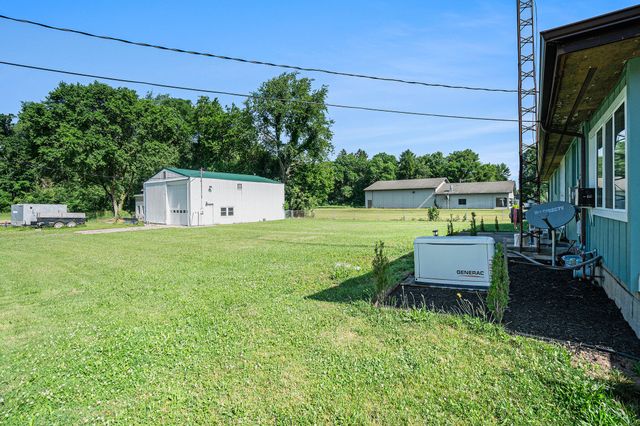 53266 US-131, Park Twp, MI 49093