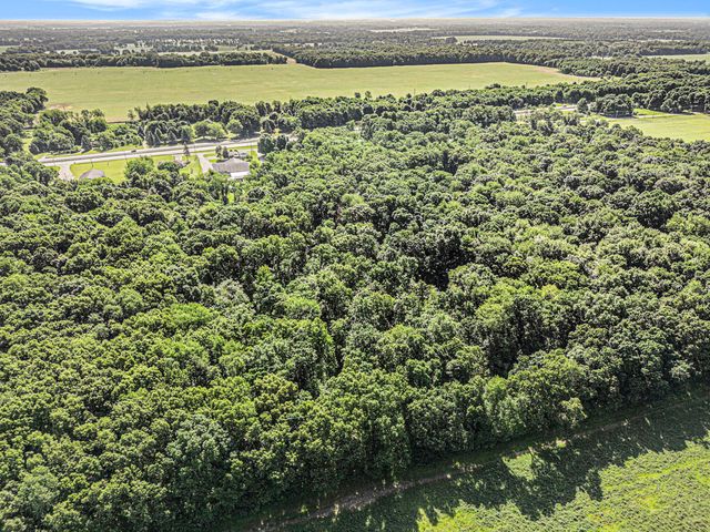 53266 US-131, Park Twp, MI 49093
