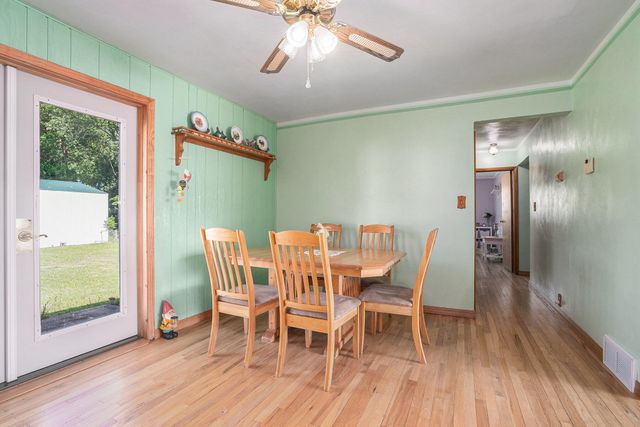 53266 US-131, Park Twp, MI 49093