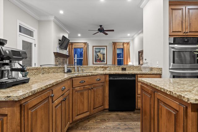 2506 Bristlecone Lane, Signal Mountain, TN 37377