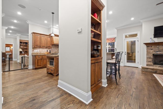 2506 Bristlecone Lane, Signal Mountain, TN 37377