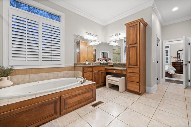 2506 Bristlecone Lane, Signal Mountain, TN 37377