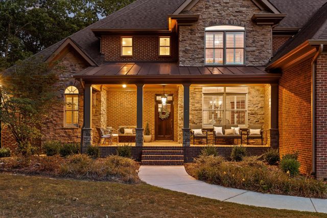 2506 Bristlecone Lane, Signal Mountain, TN 37377