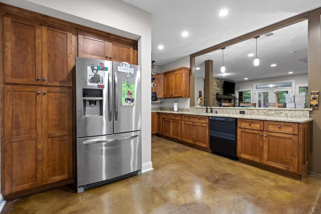 2506 Bristlecone Lane, Signal Mountain, TN 37377