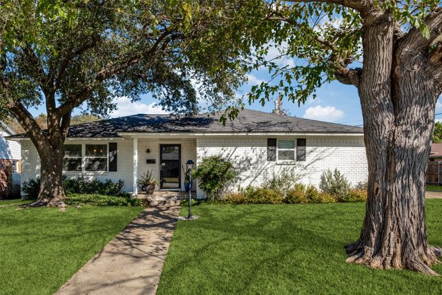 2410 Saint Francis Avenue, Dallas, TX 75228