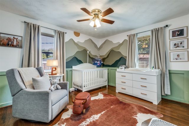 2410 Saint Francis Avenue, Dallas, TX 75228