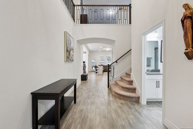 12243 Black Hat, San Antonio, TX 78254