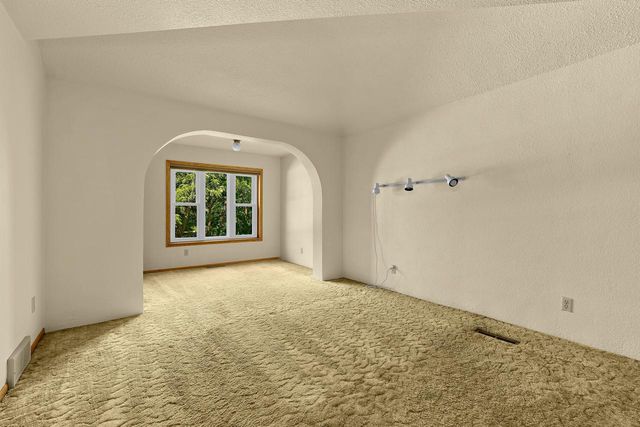 N8083 Amundson Coulee ROAD, Holmen, WI 54636