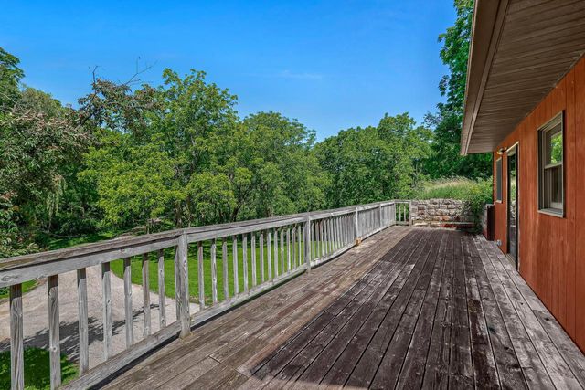 N8083 Amundson Coulee ROAD, Holmen, WI 54636