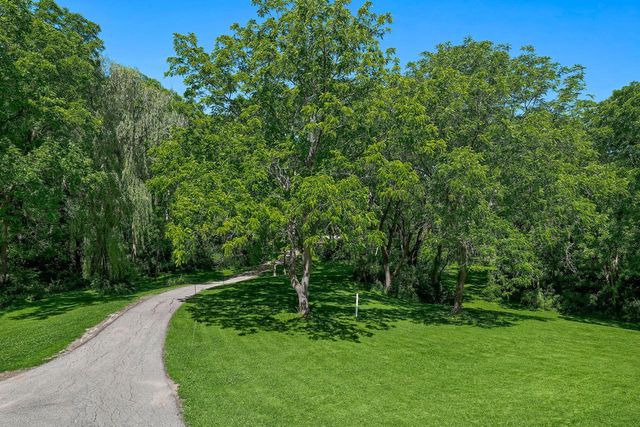 N8083 Amundson Coulee ROAD, Holmen, WI 54636