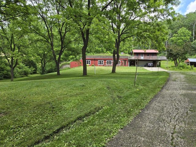 N8083 Amundson Coulee ROAD, Holmen, WI 54636
