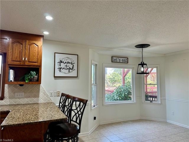 3501 River Ridge Road, Pfafftown, NC 27040