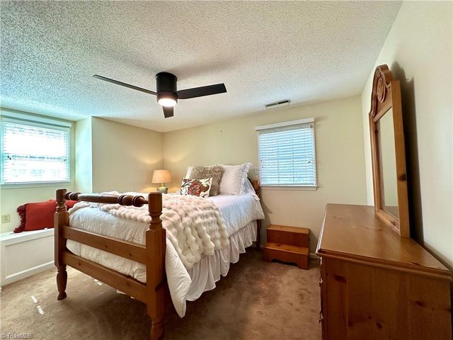 3501 River Ridge Road, Pfafftown, NC 27040