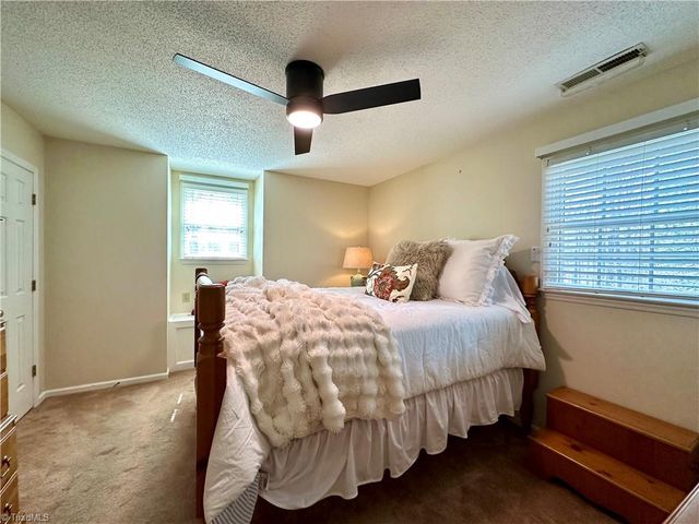 3501 River Ridge Road, Pfafftown, NC 27040