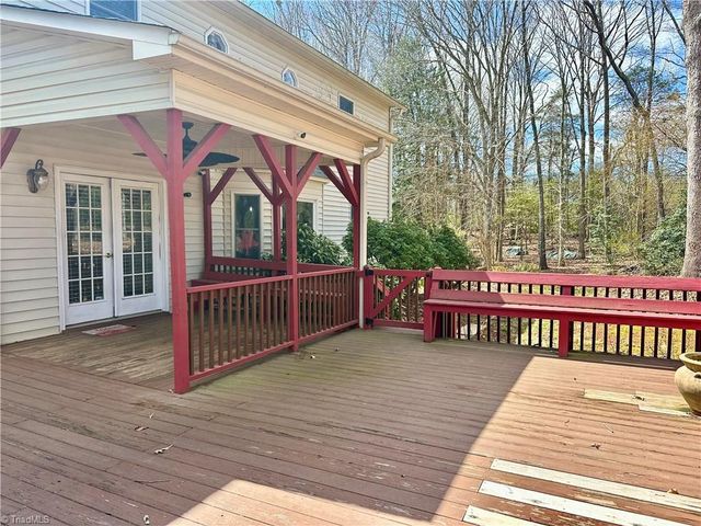 3501 River Ridge Road, Pfafftown, NC 27040