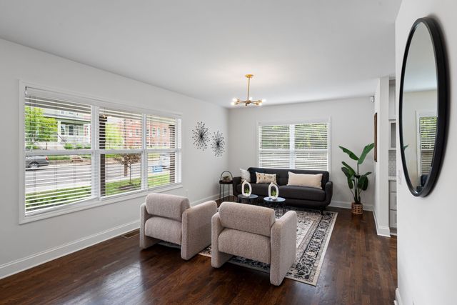 1110 Stainback Ave, Nashville, TN 37207