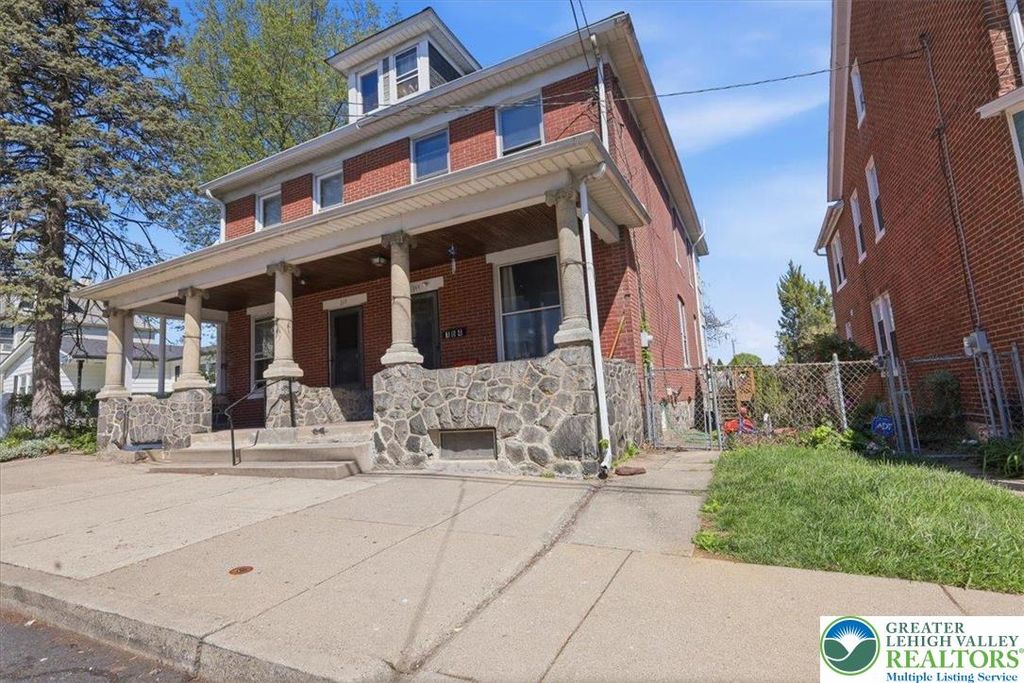 164 East Wilkes Barre Street, Easton, PA 18042