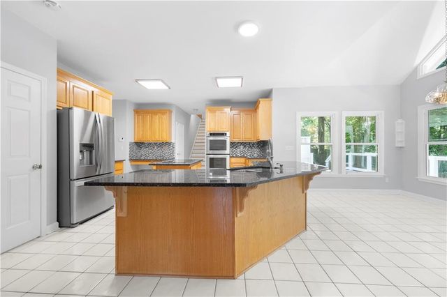 3334 Trails End NE Road, Roswell, GA 30075