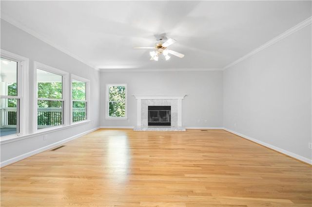 3334 Trails End NE Road, Roswell, GA 30075