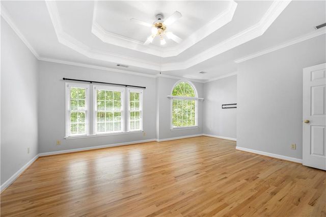 3334 Trails End NE Road, Roswell, GA 30075