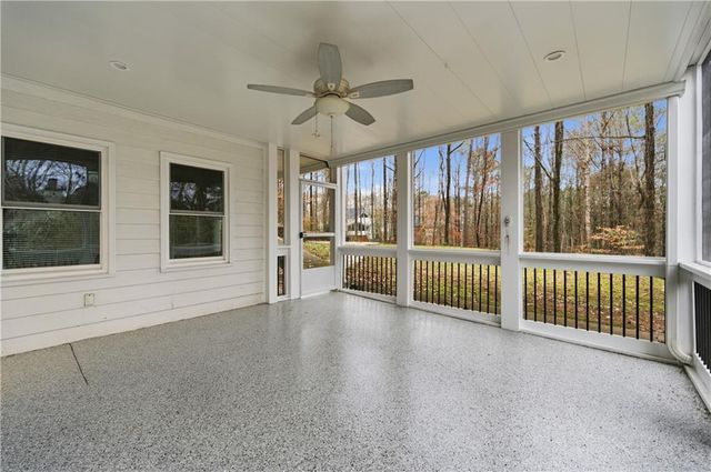 3334 Trails End NE Road, Roswell, GA 30075