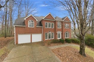 3334 Trails End NE Road, Roswell, GA 30075