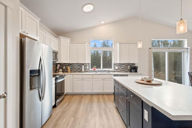 53080 53080 Day Rd OR Road, La Pine, OR 97739