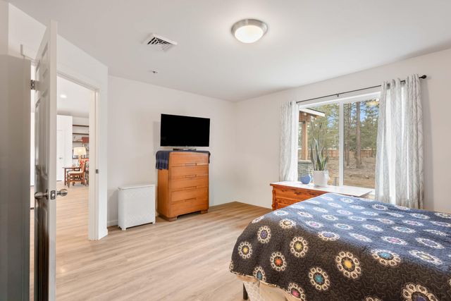 53080 53080 Day Rd OR Road, La Pine, OR 97739