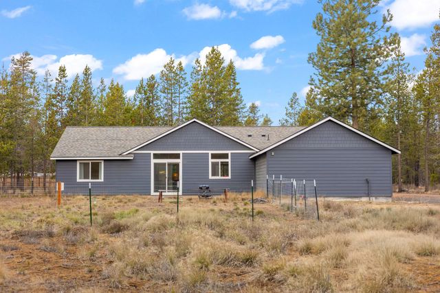 53080 53080 Day Rd OR Road, La Pine, OR 97739