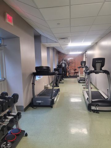 35 Riverwalk Way 219, Lowell, MA 01854