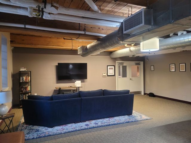 35 Riverwalk Way 219, Lowell, MA 01854