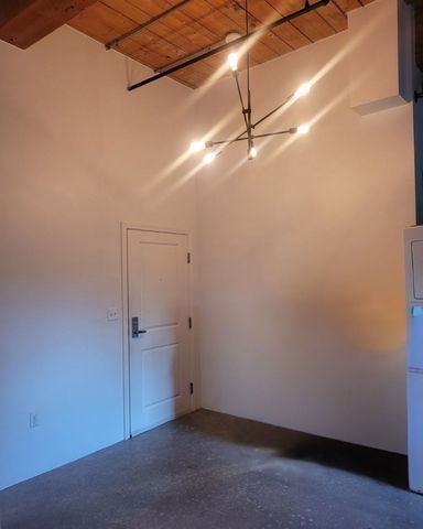 35 Riverwalk Way 219, Lowell, MA 01854