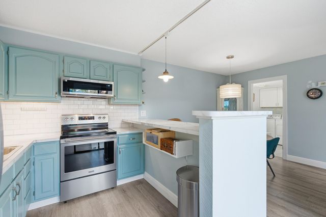 6061 SE Riverboat Drive 825, Stuart, FL 34997