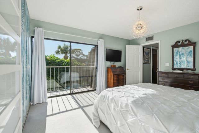 6061 SE Riverboat Drive 825, Stuart, FL 34997