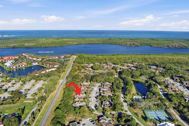 6061 SE Riverboat Drive 825, Stuart, FL 34997