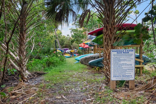 6061 SE Riverboat Drive 825, Stuart, FL 34997