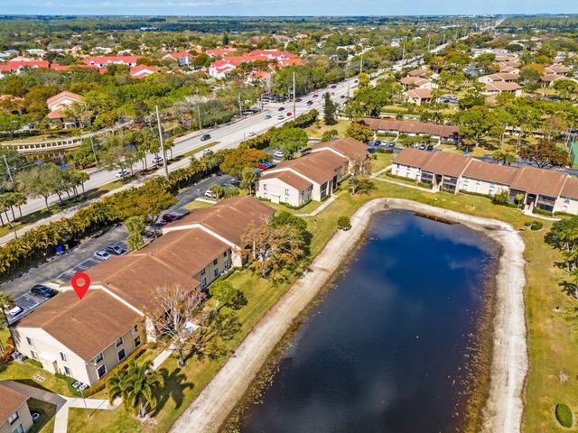 723 Sunny Pine Way H2, Greenacres, FL 33415