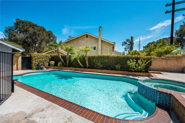 5463 Lupine, Yorba Linda, CA 92886