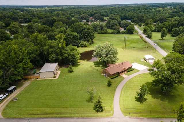 8409 Carrie Drive, Benton, AR 72019