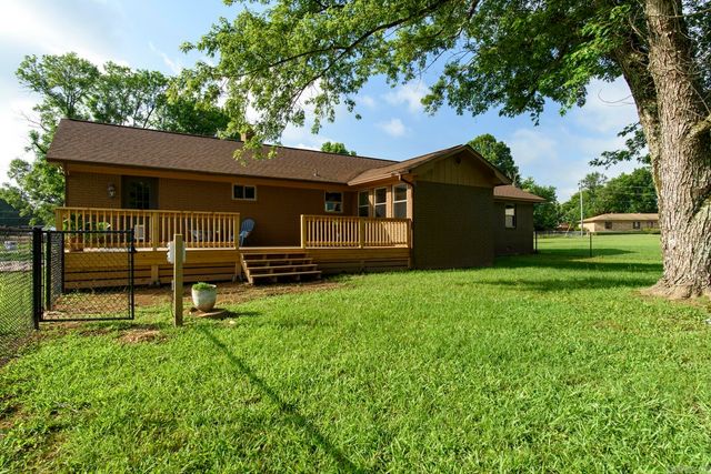 8409 Carrie Drive, Benton, AR 72019