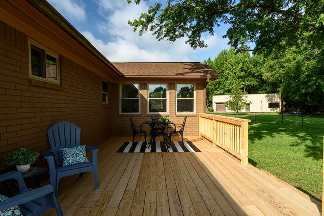 8409 Carrie Drive, Benton, AR 72019