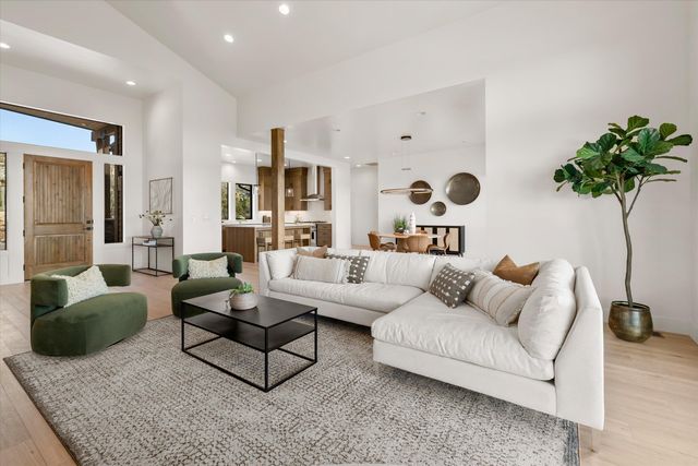 16028 SW Brasada Ranch Road, Powell Butte, OR 97753