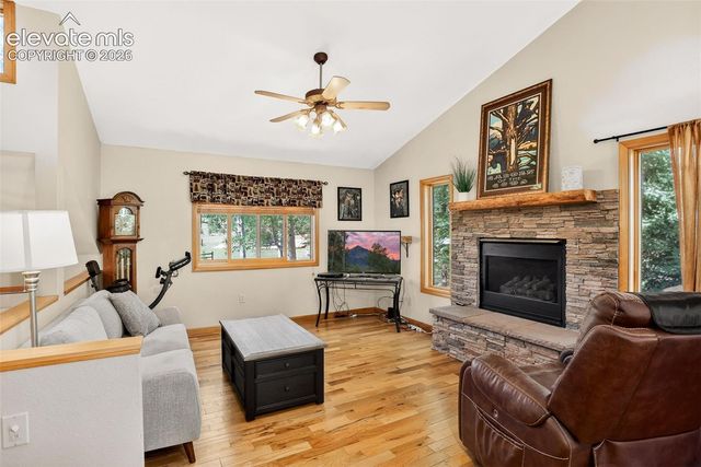 2873 Sunnywood Avenue, Woodland Park, CO 80863